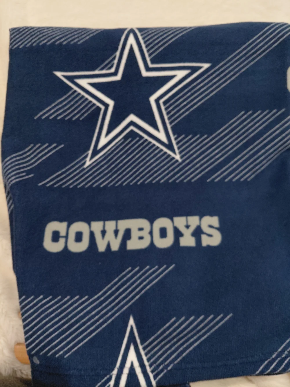 NWT Dallas Cowboys Navy Beach Towel - Official NFL Team Design